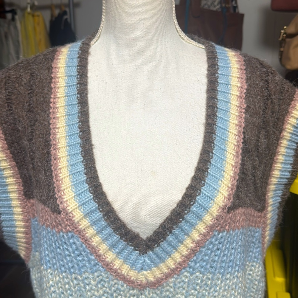 Pol Multicolor Sweater Vest Oversized blue mauve brown cream multi patterns - Picture 6 of 12